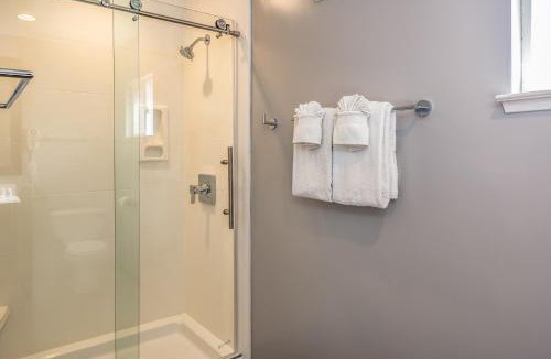Munras Avenue Hotel | The Inn at 1252 Monterey