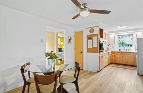 Central Oregon House | The Jasmine House: A cozy 2-bedroom retreat in central Eugene, perfect for families.