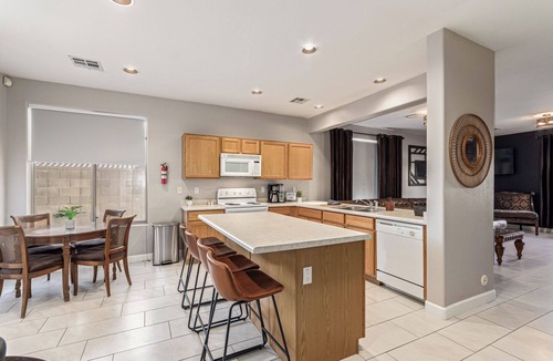 Superstition Springs House | The Keats House 3/2 Gated Community