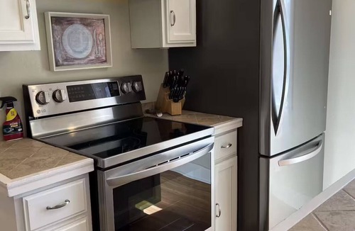 Fairland House | The Lakehouse at Hidden Cove