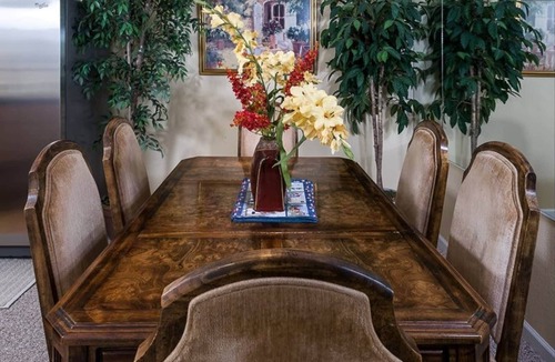 Depoe Bay Condo | The Lighthouse Condo, Whale Watching & Pool