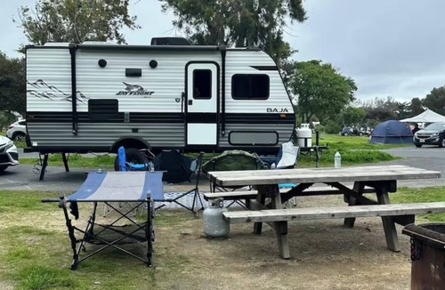 Oceano RV Rental | The Little Camper - Resort fee extra!
