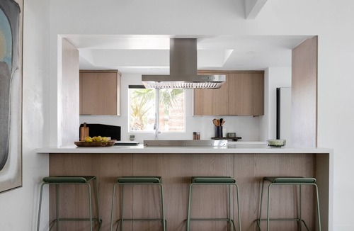 Sunmor House | The Livmor - Beautifully Remodeled Home
