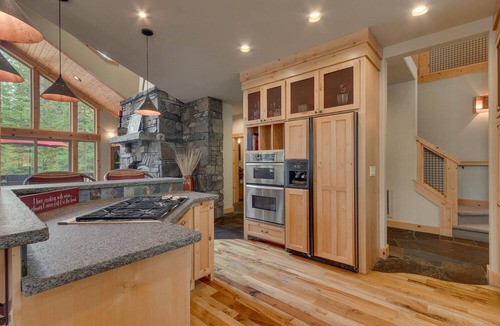 Truckee House | The Lodge at Swiss Lane - TLUXP