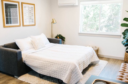 La Pine House | The Loft in La Pine - Near lakes, Sunriver & Bend
