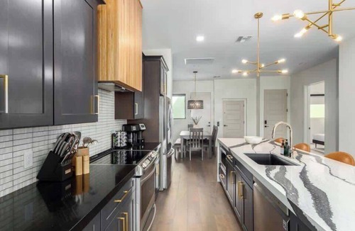 South Scottsdale Condo | The Luxe Laurel Suite @ Casovera - Old Town