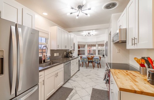 Old Southwest House | The Luxury Brick Home Mature Yard Chef Kitchen