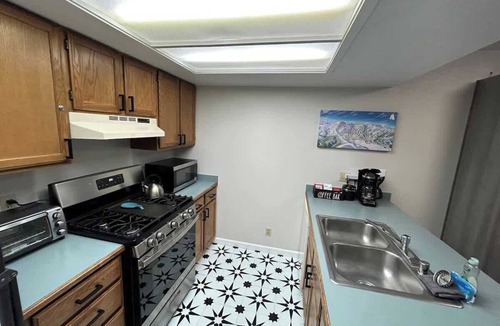 Kirkwood Apartment | The Meadows- Charmed Ski & Relax Studio