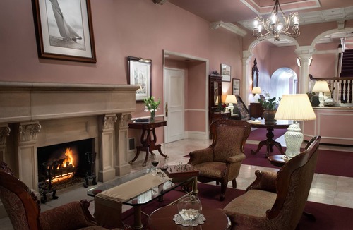 Old Monterey Hotel | The Monterey Hotel