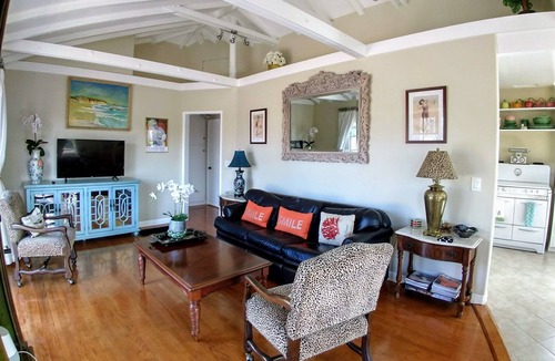 Laguna Beach Cottage | The Nest - Laguna Beach Cottage of Light w/ Deck - 30+ Nights