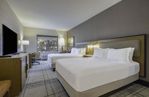 Old Bend Hotel | The Newberry Hotel Bend, Tapestry Collection by Hilton