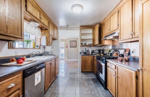 Brea House | The OC Delight with a Private Entrance & Parking