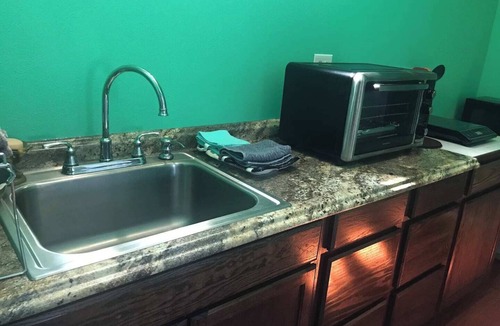 Shady Cove Apartment | The Orchard Suite in Shady Cove