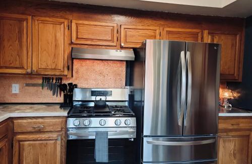 Southeast Salem House | The Owl Room at Stag and Sparrow