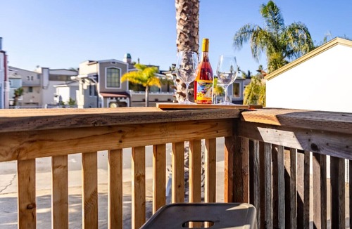 Avila Beach Apartment | The Palm House - Pet Friendly