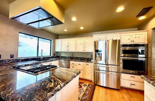Mammoth Creek House | The Perch At Panguitch Lake