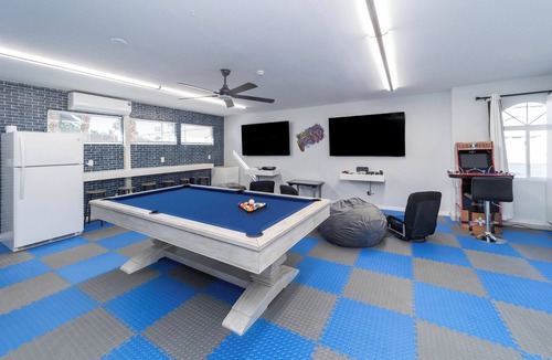 Mesquite House | The Perfect Getaway w/Heated Pool & Casita Bunkhouse & Ultimate Game Room!