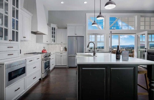 Yamhill House | The Quandary Vineyards Estate