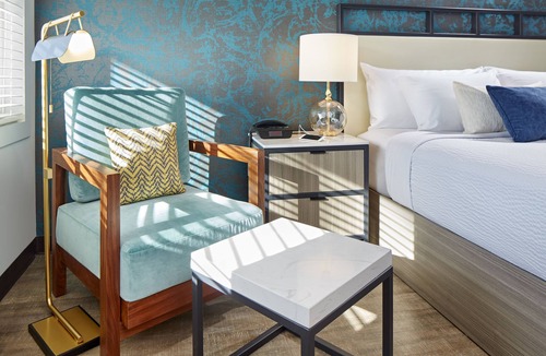 Beach Barber Tract Hotel | The Shoal La Jolla Beach