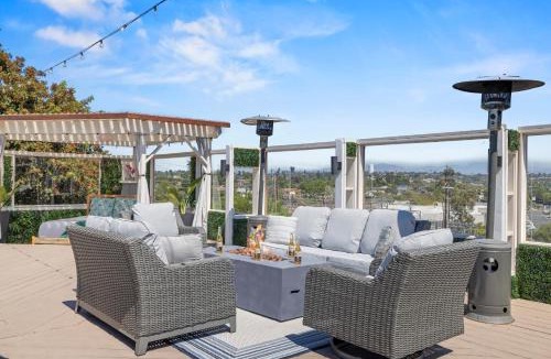 San Carlos House | The Sky Lounge