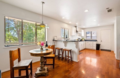 Paso Robles House | The Source Home @ Copia | vineyard, bbq, jacuzzi