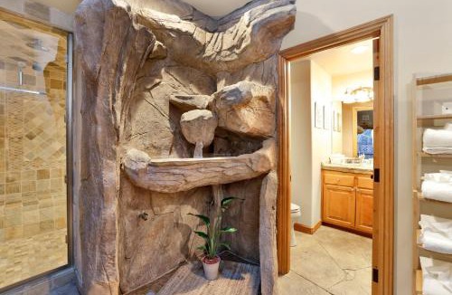 Summit Estates House | The spa at winterset #2282