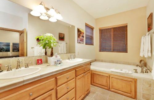 Summit Estates House | The spa at winterset #2282