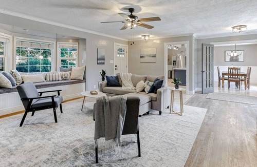 Redding House | The Spero Château : Comfortable & Spacious 30Day+