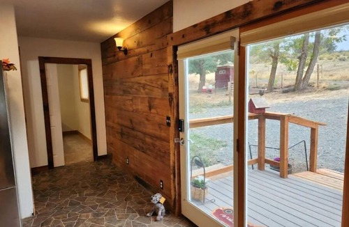 Klamath Falls House | The Sunset Ranch