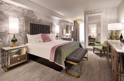 Las Vegas Strip Resort | The Vanderpump Las Vegas Hotel Casino - A Caesars Rewards Destination