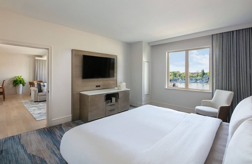 Southwestern Sacramento Hotel | The Westin Sacramento Hotel & Marina
