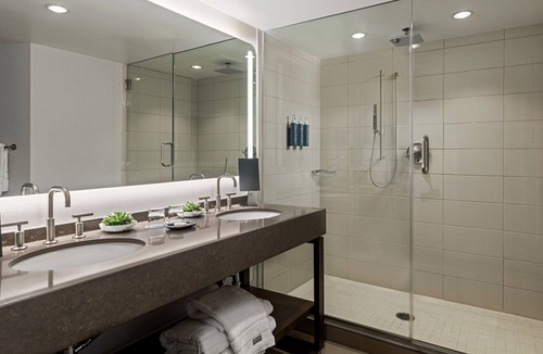 Downtown San Diego Hotel | The Westin San Diego Bayview