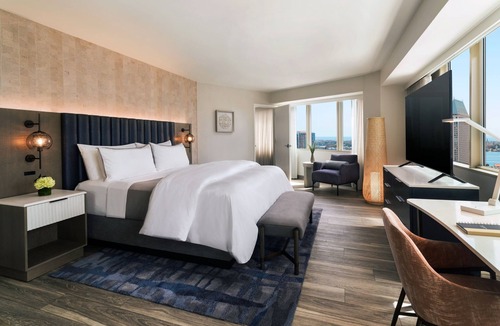Downtown San Diego Hotel | The Westin San Diego Bayview