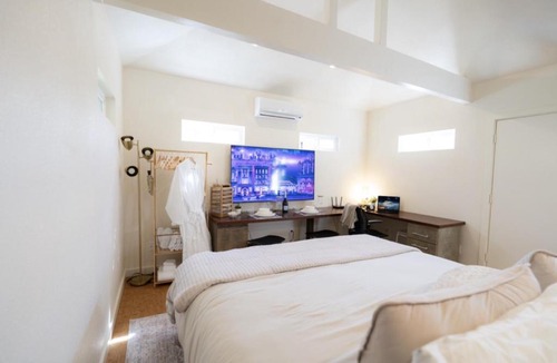 Amazon Apartment | The Zen Tiny Haus Oasis
