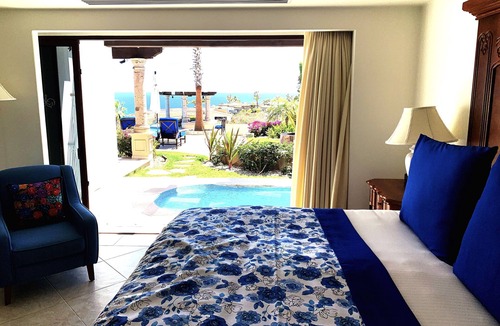 Cabo San Lucas Resort | This fabulous 3 Bdrm home with private pool is at the Hacienda Encantada Resort