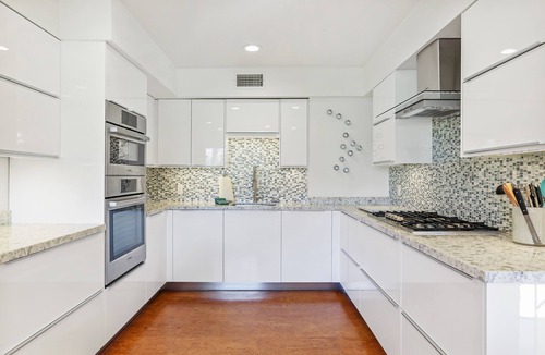 Indian Canyon House | Timeless Retreat - Mountain and Golf Course Views!