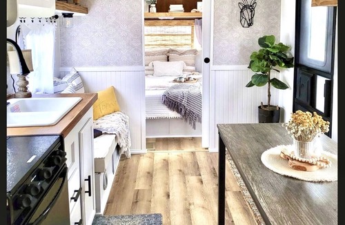 Leeds House | Tiny Home RV near Zion National Park! #45