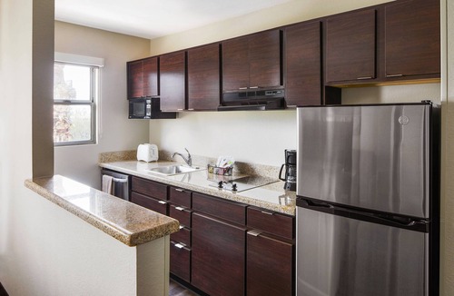 Tempe Hotel | TownePlace Suites Tempe at Arizona Mills Mall