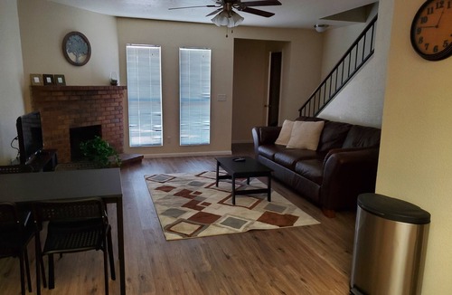 Pittmann House | Townhome close to Lake Mead