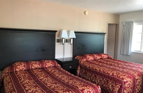 Weed Hotel | Townhouse Motel