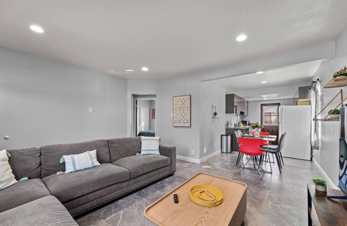 South San Gabriel House | Tranquil 2-bedroom house with AC in pleasant Rosemead
