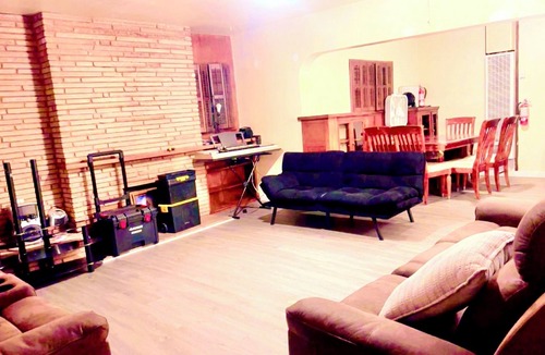 City Heights House | Tranquil 3-bedroom house with WiFi in sunny San Diego