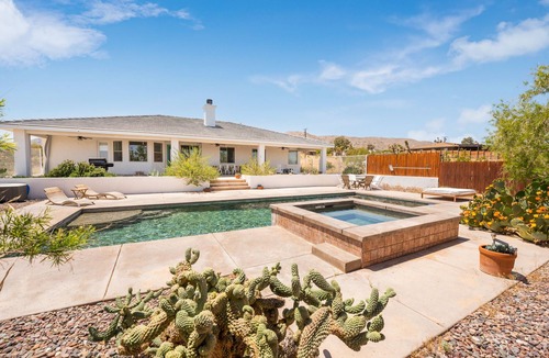 Joshua Tree House | Tranquil Family Friendly Pool Sanctuary Near JTNP