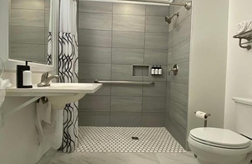 Santa Maria Hotel | Travelodge by Wyndham Santa Maria