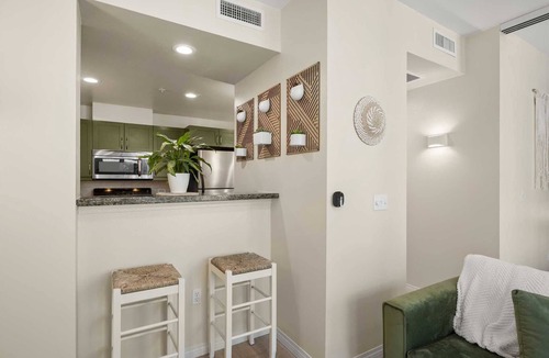 Gaslamp Quarter Condo | Trendy Condo in the Gaslamp Quarter