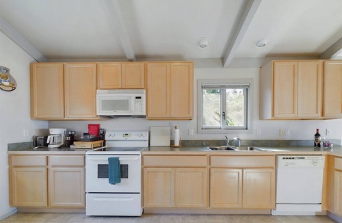Trinidad Apartment | Trinidad Vacation Rental Sleeps 4
