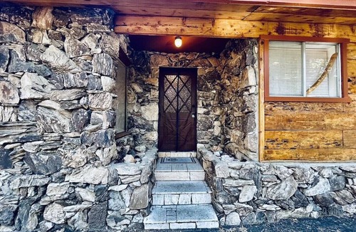 Wishon House | Tripp`s Landing - Pet Friendly - Sleeps 10