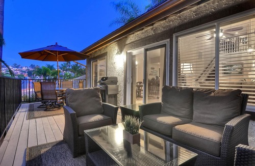 San Clemente Condo | Tropical home with loft, spacious deck, & outdoor dining - walk to the beach