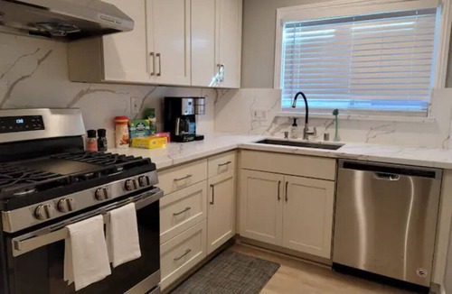 Cherryland Condo | Tropical Modern Oasis With Fully Fenced Yard 22409