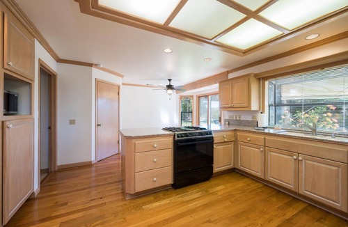 San Miguel House | Twin Fawn Estate - Nestled in 160 acres of Rolling Hills & Cabernet Grape Vines